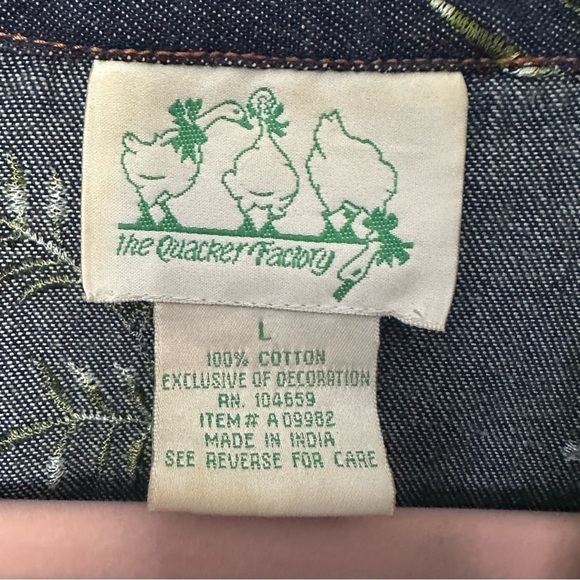 Quacker Factory Jacket Embroidered Floral Blue Denim Jean Trucker Women's Size L - Picture 10 of 13